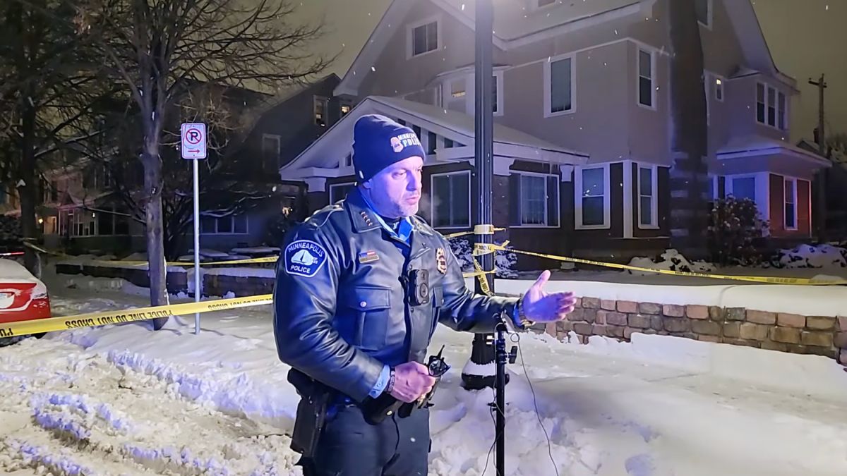 2 Killed in Separate Minneapolis Shootings Minutes Apart