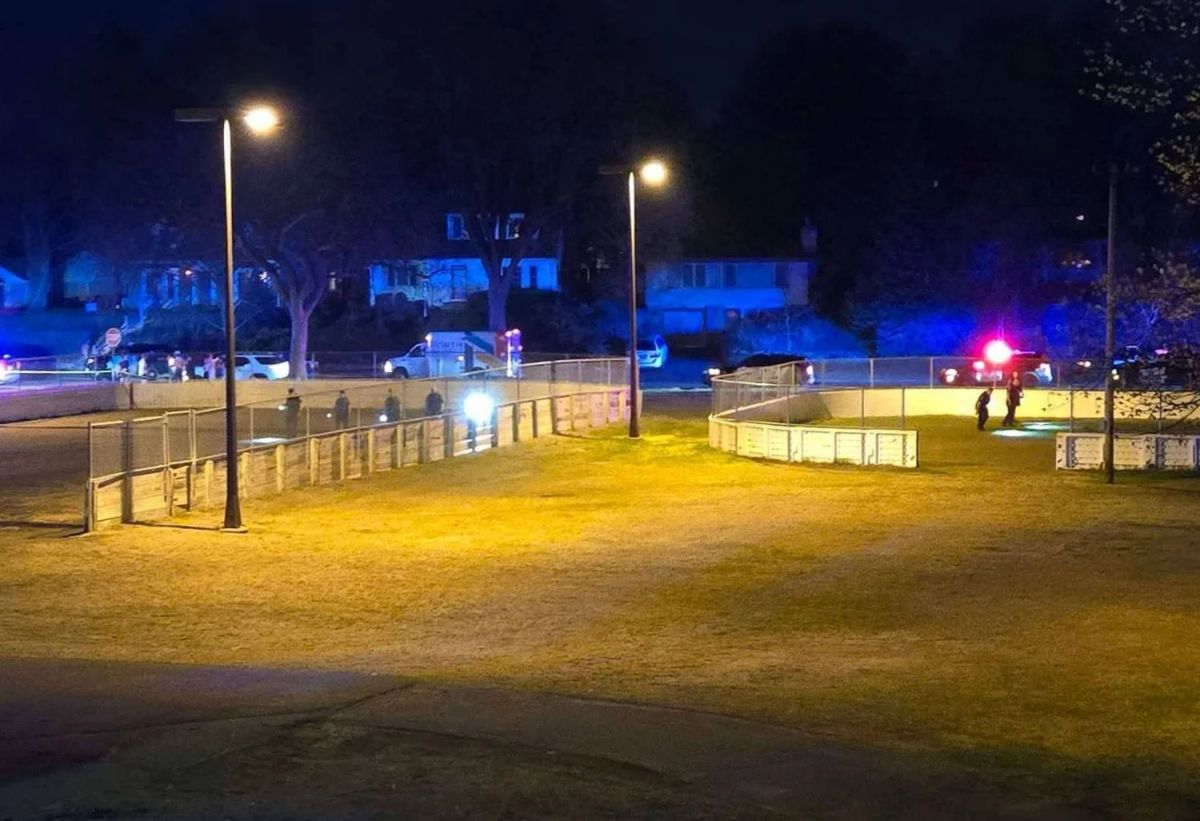 2 Shot in Robbinsdale Park; Woman Critically Injured