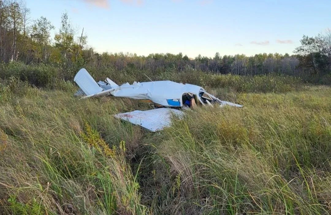3 Hurt in Plane Crash Near McGregor Airport