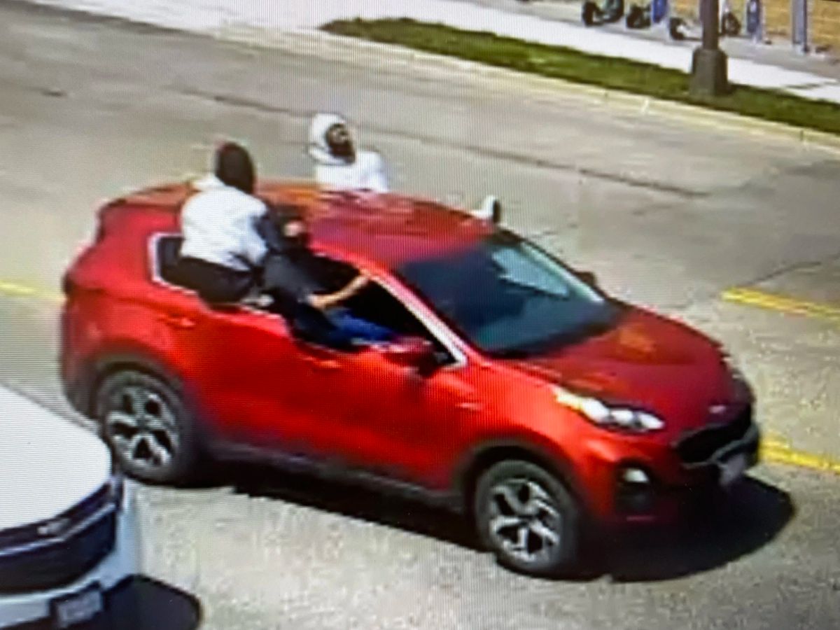 3 Teens Arrested After Shots Fired from Stolen Vehicle, Pursuit in Minneapolis