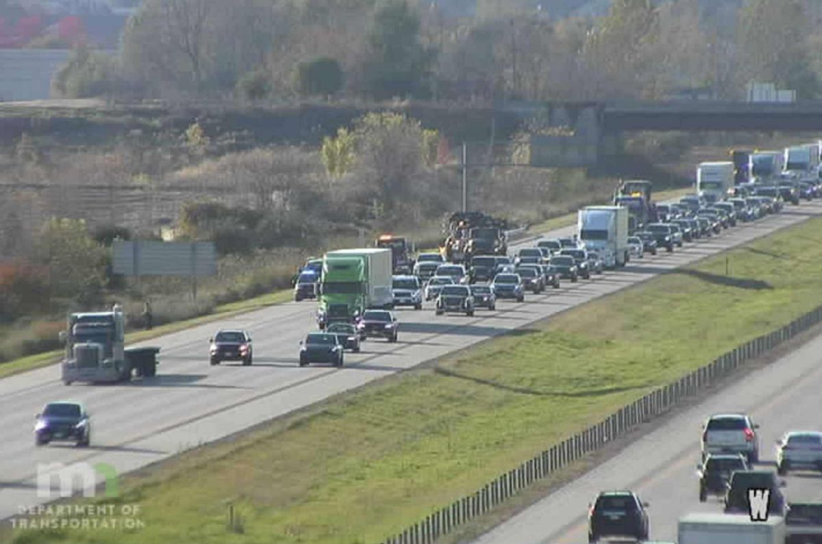 Crash on I-94 in Woodbury Kills  83-year-old Passenger