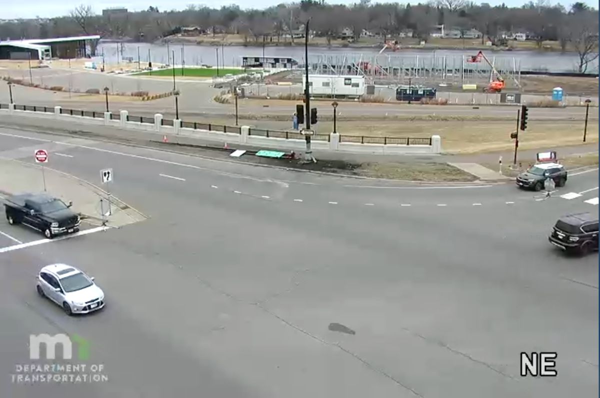 Driver Dies in Single-Vehicle Crash in Champlin Early Sunday