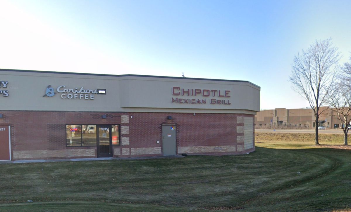 Man Charged After Posing as Cop For Chipotle Discount