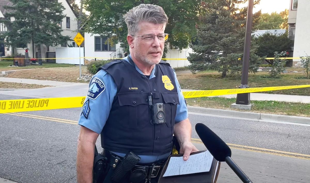 Man Found Fatally Shot in North Minneapolis Alley