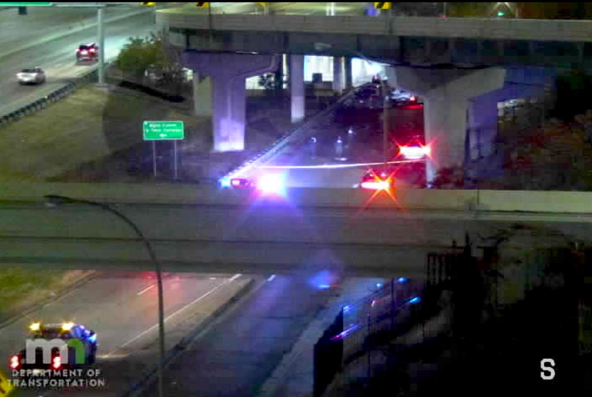 Suspected Drunk Driver Causes 7-vehicle Minneapolis Crash; 1 Dead