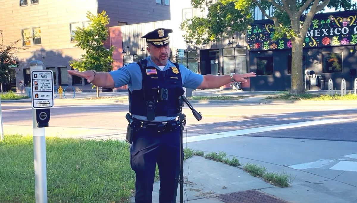 Police Shoot Armed Man in Minneapolis Apartment Standoff