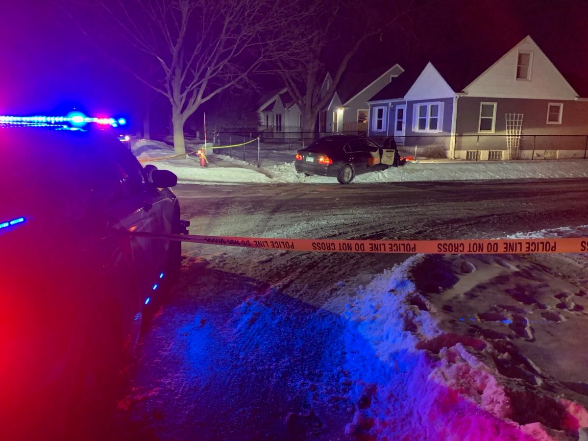 Shots Fired at Golden Valley Officer During Pursuit