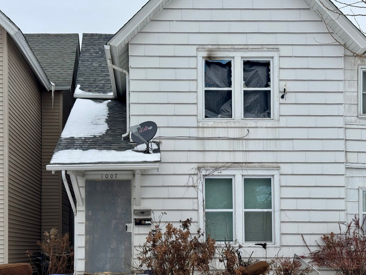 Woman, Dog Die in Northeast Minneapolis House Fire